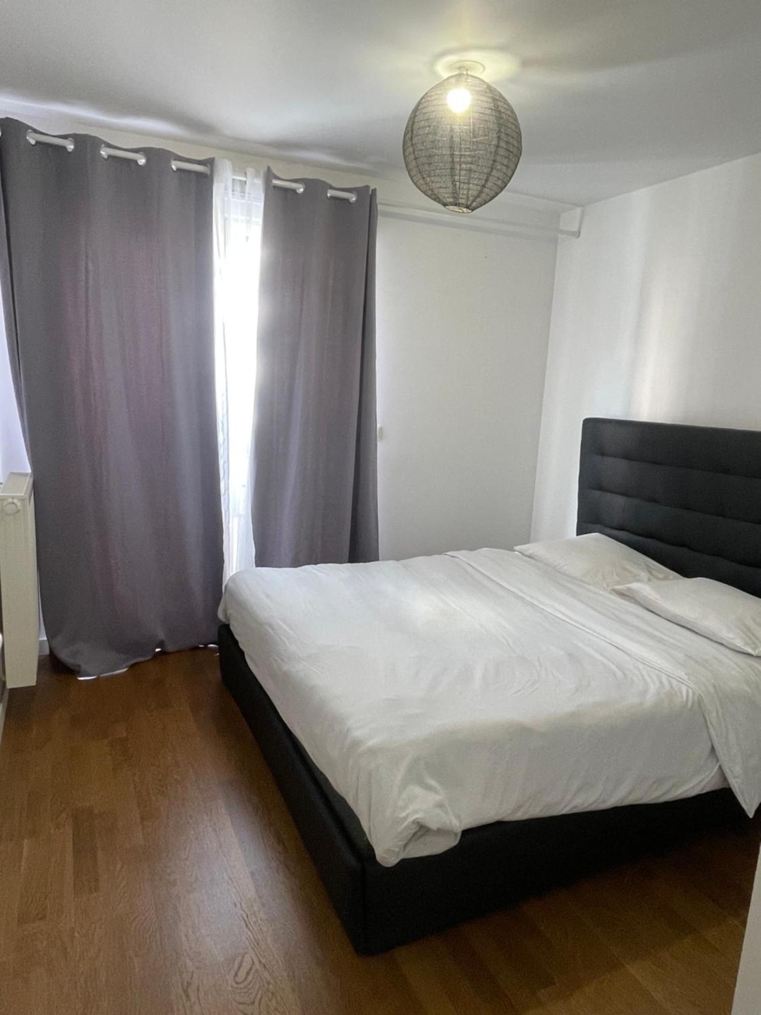 Sweet Escape Paris Centre - 3 Bds- Terrasse - Stade De France - Montmartre 圣旺 外观 照片