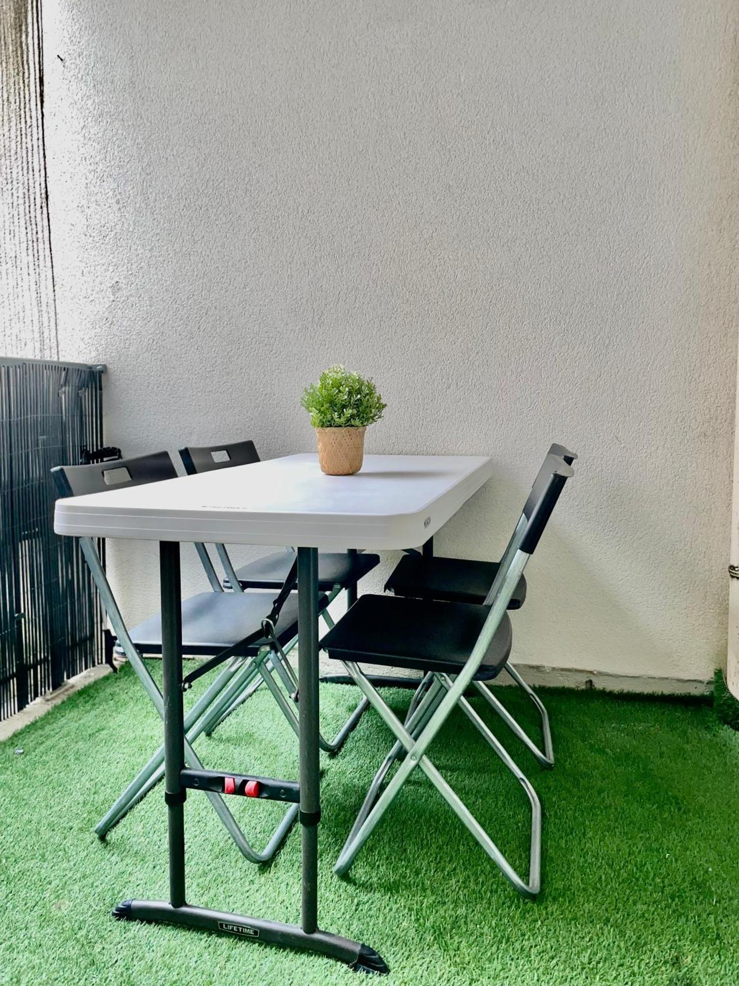 Sweet Escape Paris Centre - 3 Bds- Terrasse - Stade De France - Montmartre 圣旺 外观 照片